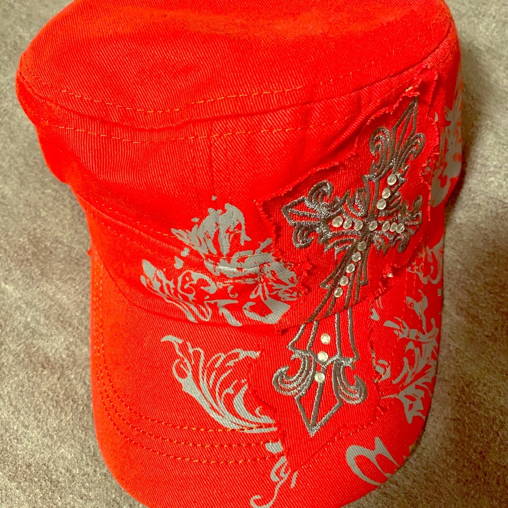 Red Cross Design Fashion Cap